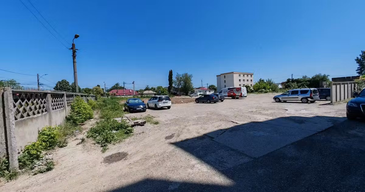 Teren Construcții intravilan de vânzare de 1420 mp, în zona CFR, Bacău