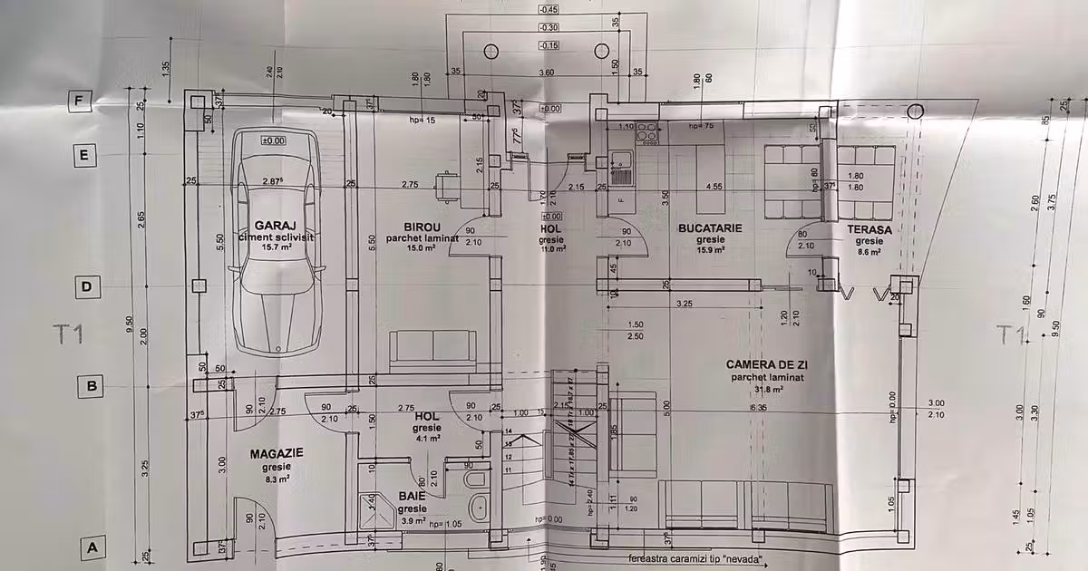 Casă individuală de vânzare cu 5 camere în Mărgineni