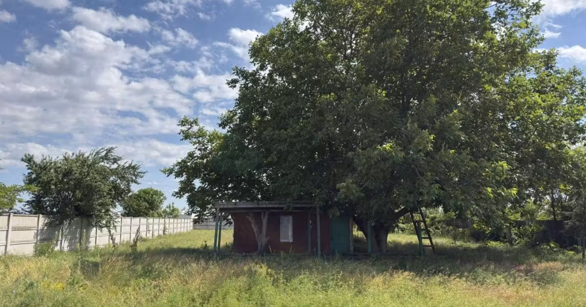 Teren Construcții intravilan de vânzare de 1500 mp, în Tunari