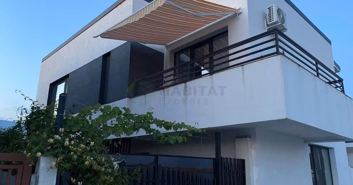 Casă individuală de vânzare cu 4 camere, mobilată în Tunari
