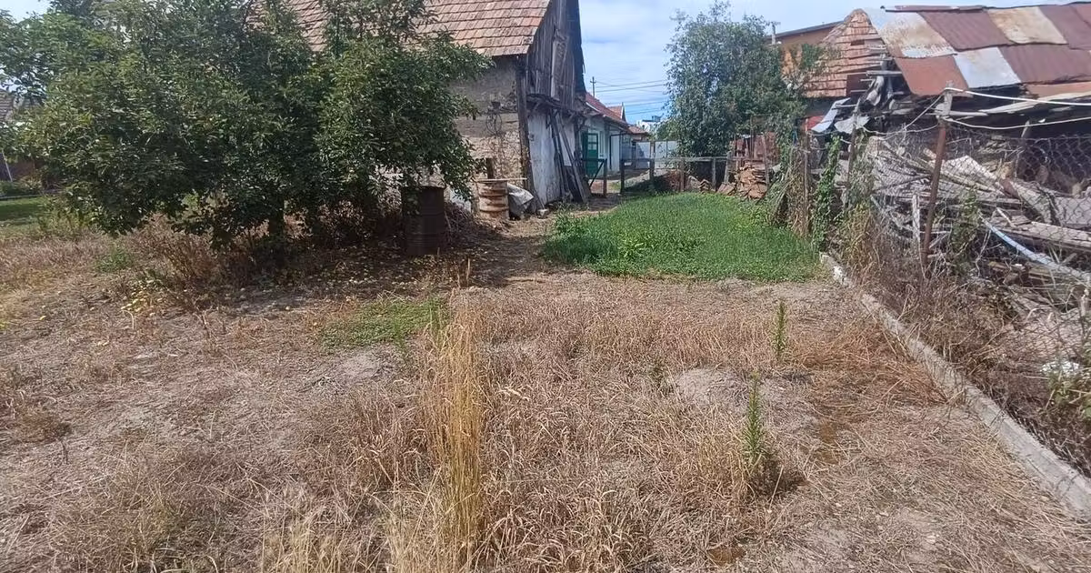 Casă individuală de vânzare cu 2 camere în zona Someșeni, Cluj-Napoca