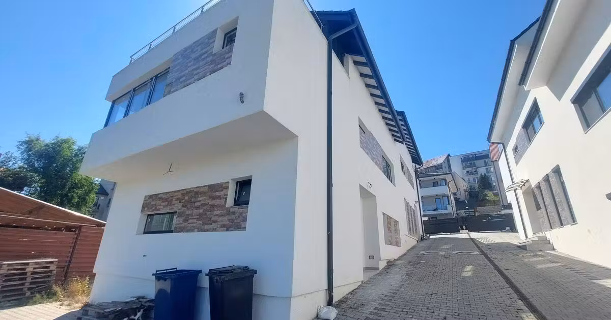 Duplex de vânzare cu 5 camere în zona Mănăștur, Cluj-Napoca