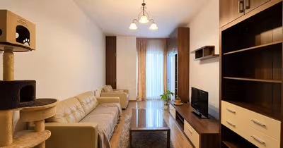Apartament Plopilor