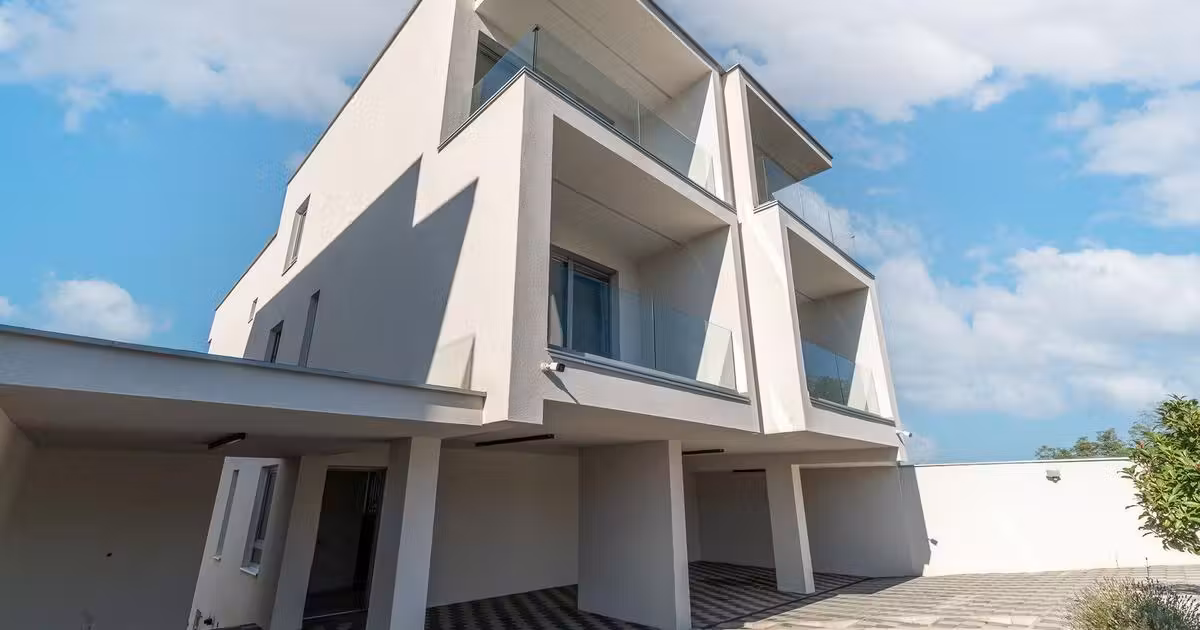Casă de vânzare cu 4 camere în zona Borhanci, Cluj-Napoca