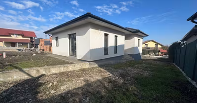 Casă Mărăști