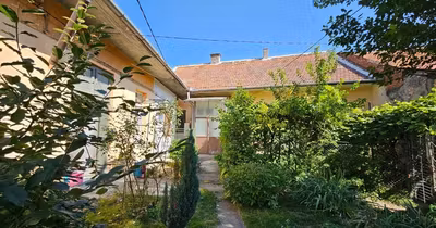 Casă Central