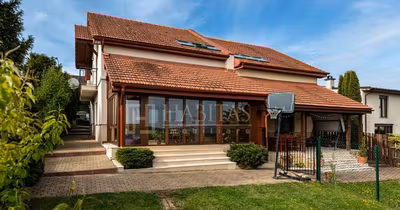 Casă Borhanci