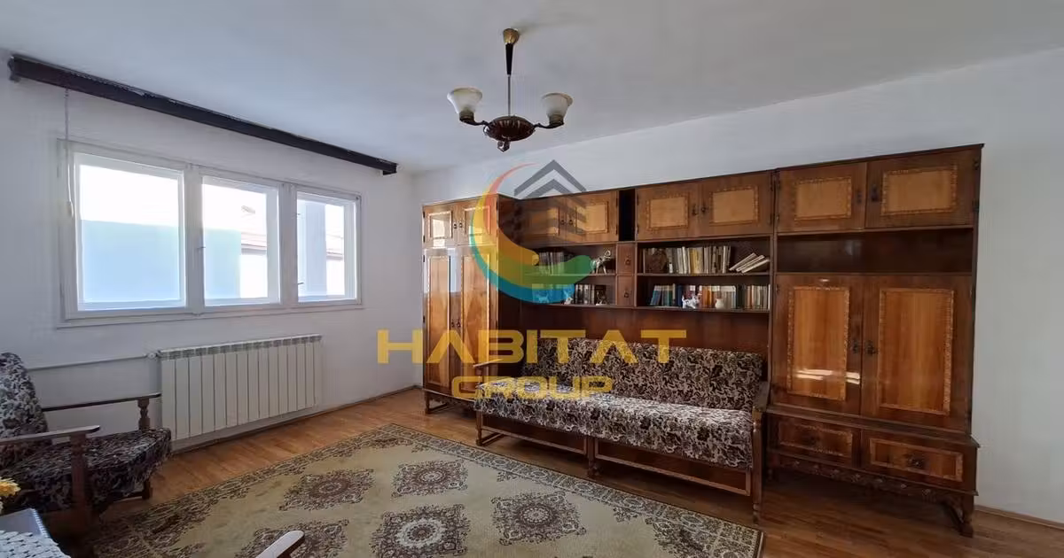 Casă individuală de vânzare cu 5 camere în zona Drumul Găzarului, Sector 4
