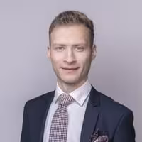 Real estate advisor